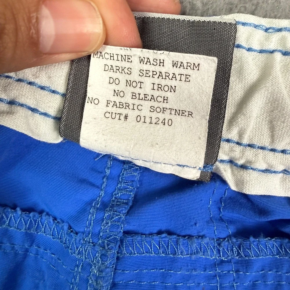 Aftco Bluewater Shorts Mens 44 Blue Cargo Pockets 5.5